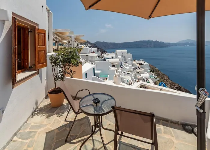 Ostria Caldera Oia (Santorini)