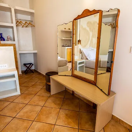 Guest house Ostria Caldera 3*