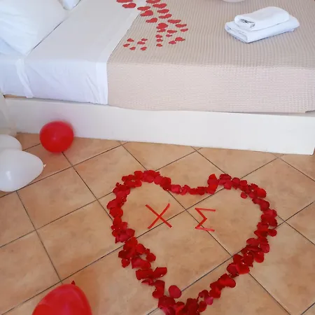 Ostria Caldera 3* Oia